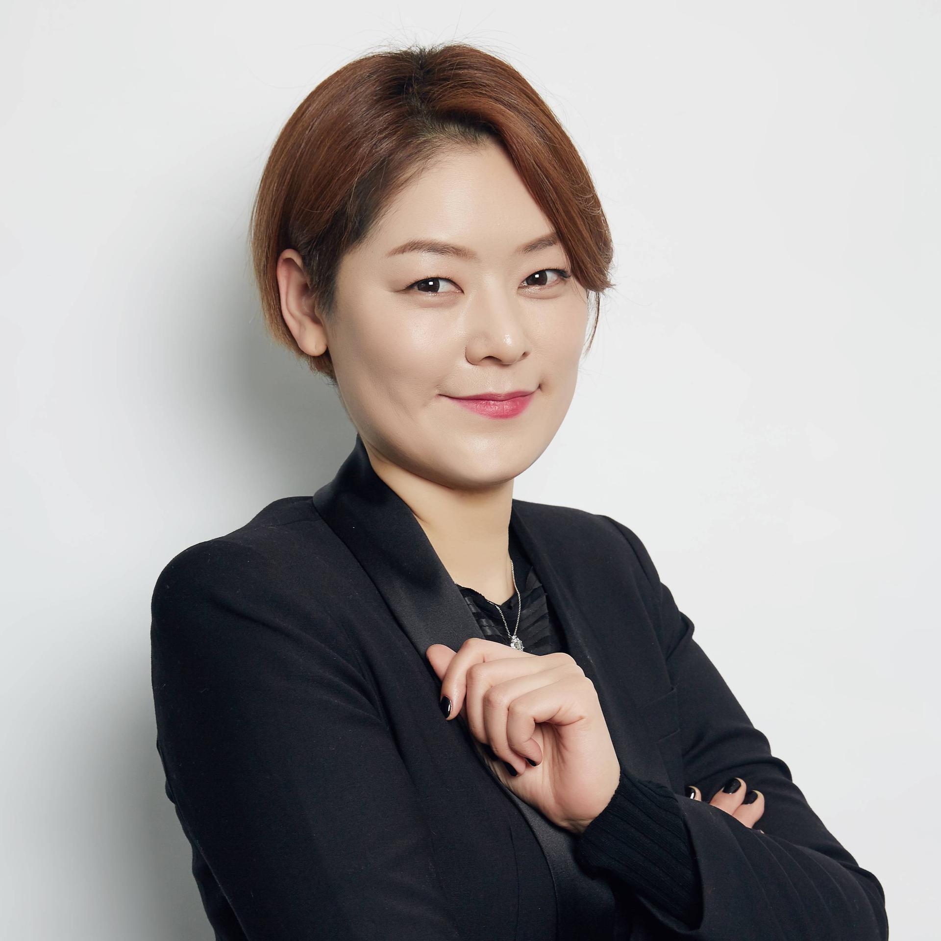 Sunjeong Lee