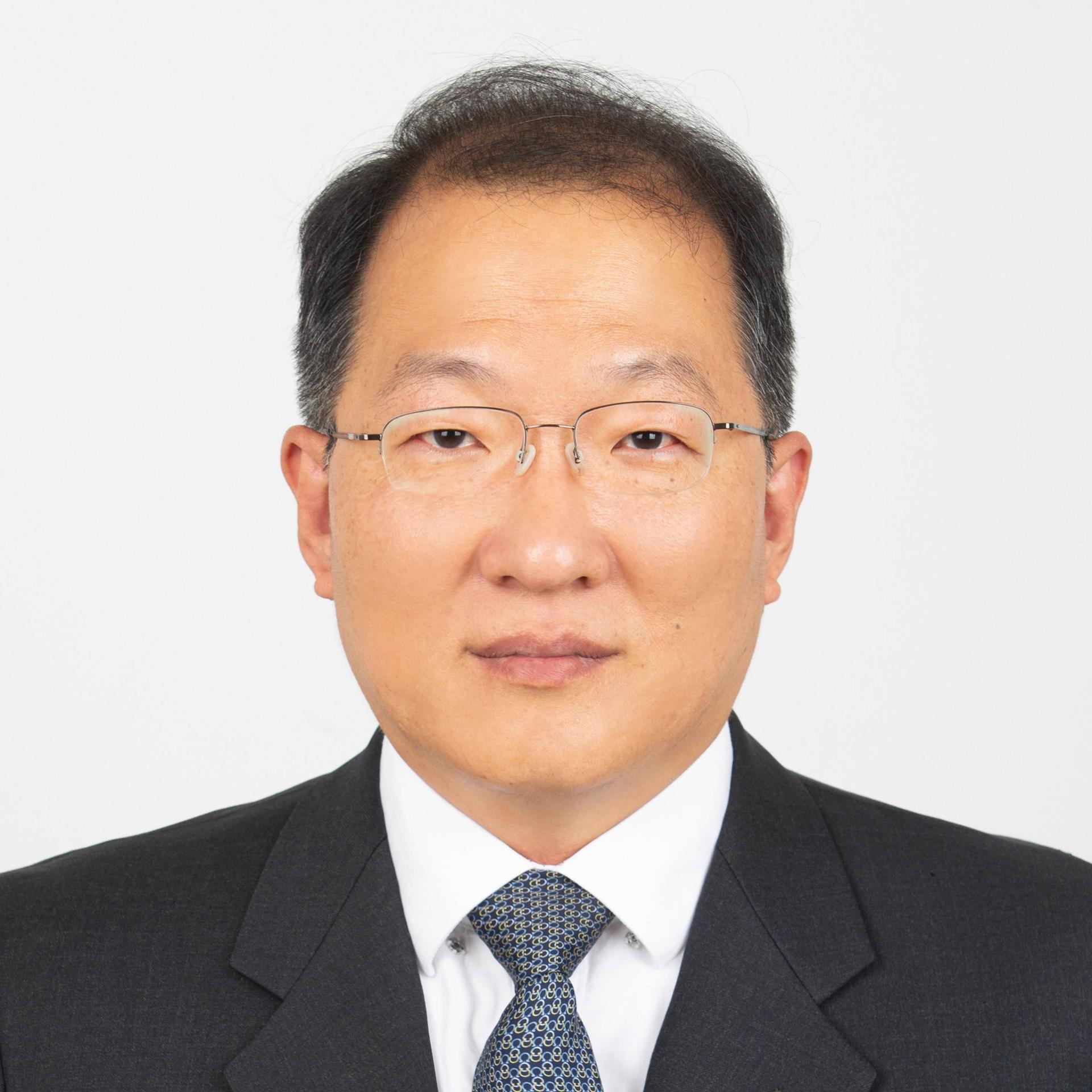 Hyong Cho