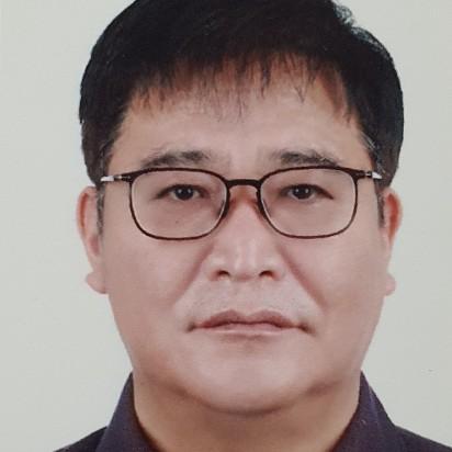 Kangseok Lee